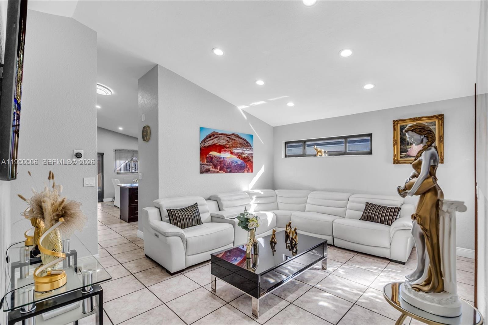 7579 W 31st Avenue, Hialeah, FL 33018 photo 4