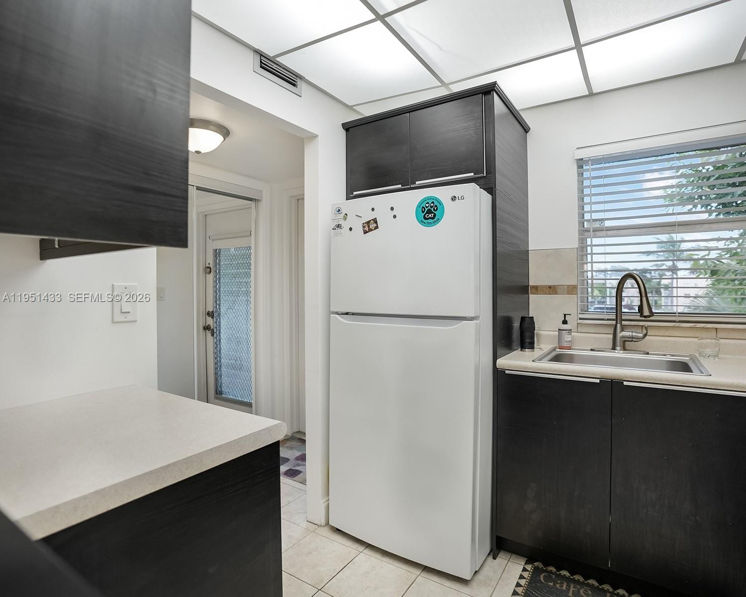 9370 Sunrise Lakes Boulevard 308, Sunrise, FL 33322 photo 13