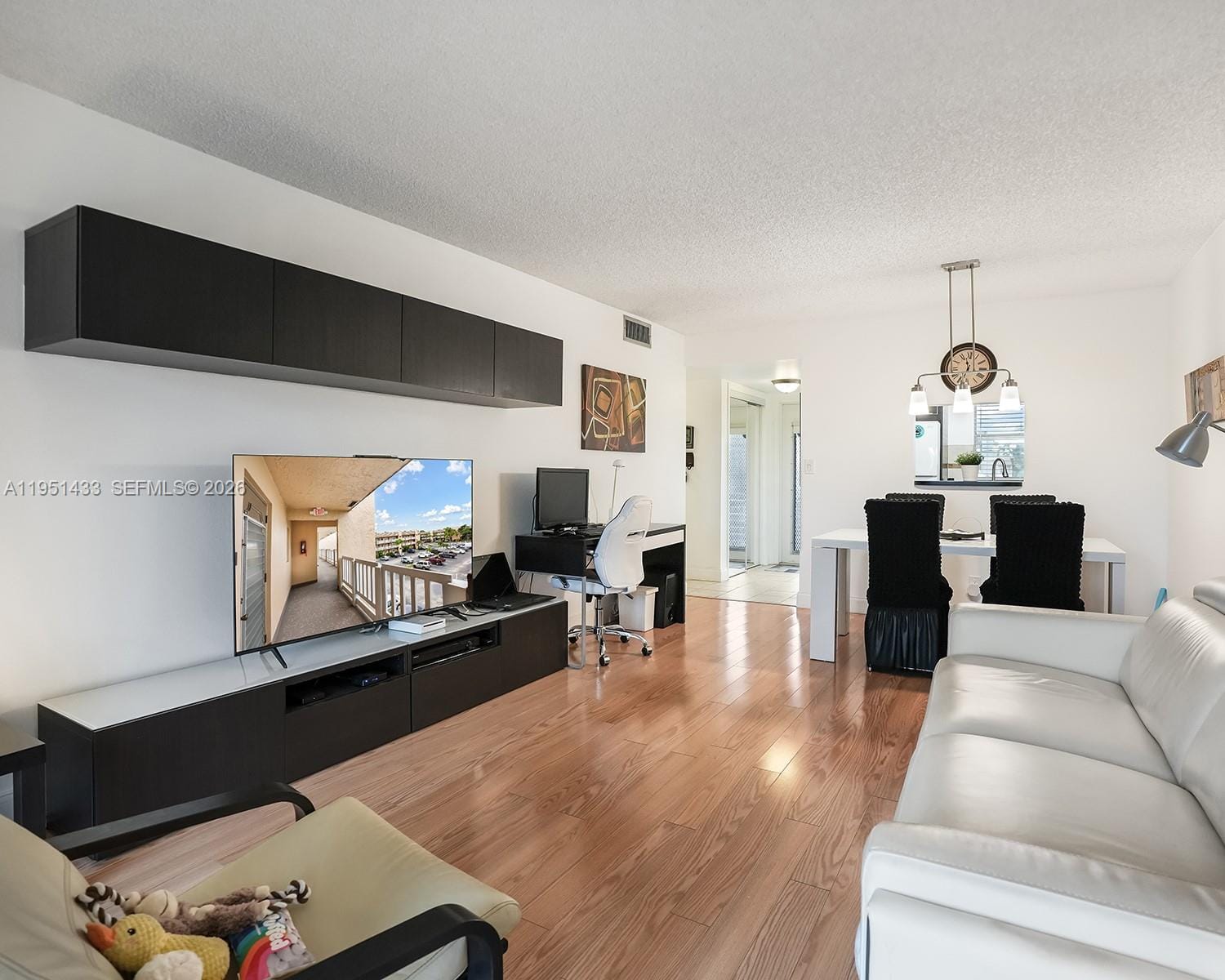 9370 Sunrise Lakes Boulevard 308, Sunrise, FL 33322 photo 8