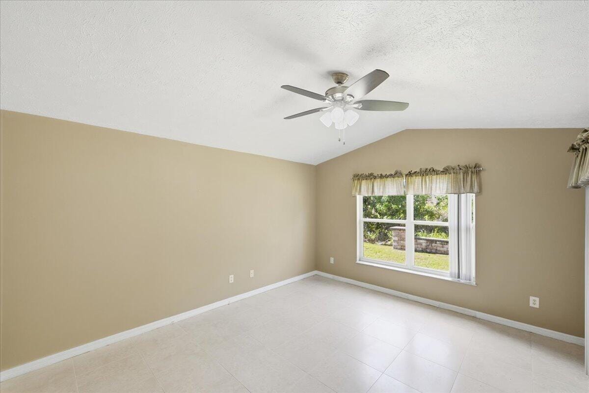 6043 Alexandria Circle, Fort Pierce, FL 34982 photo 18