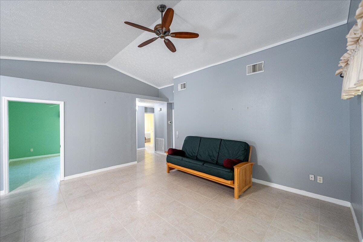 6043 Alexandria Circle — photo 5