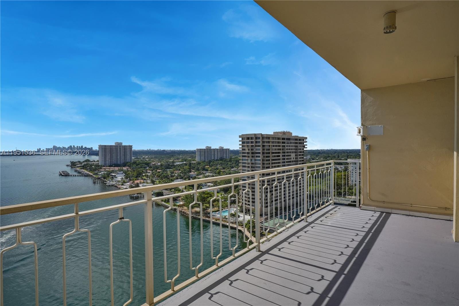 11111 Biscayne Boulevard 21C — photo 2
