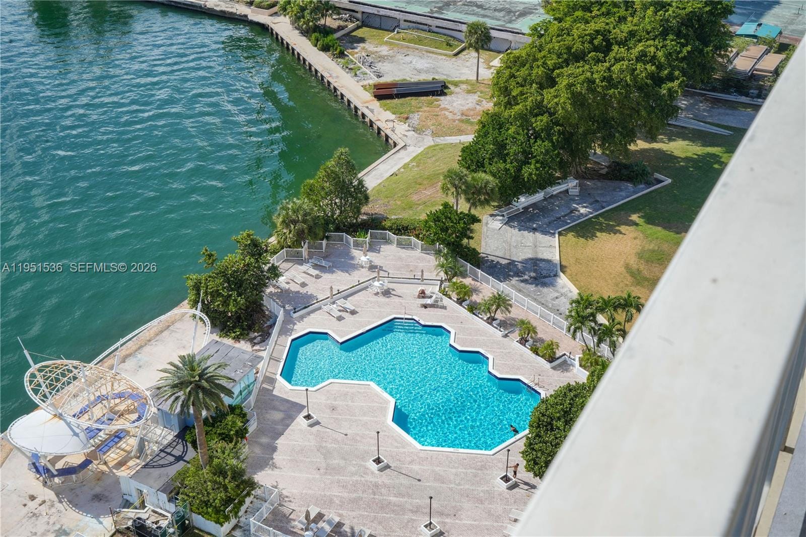 11111 Biscayne Boulevard 21C — photo 12