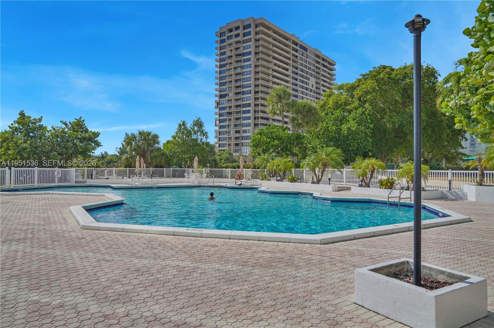 11111 Biscayne Boulevard 21C, Miami, FL 33181 photo 13