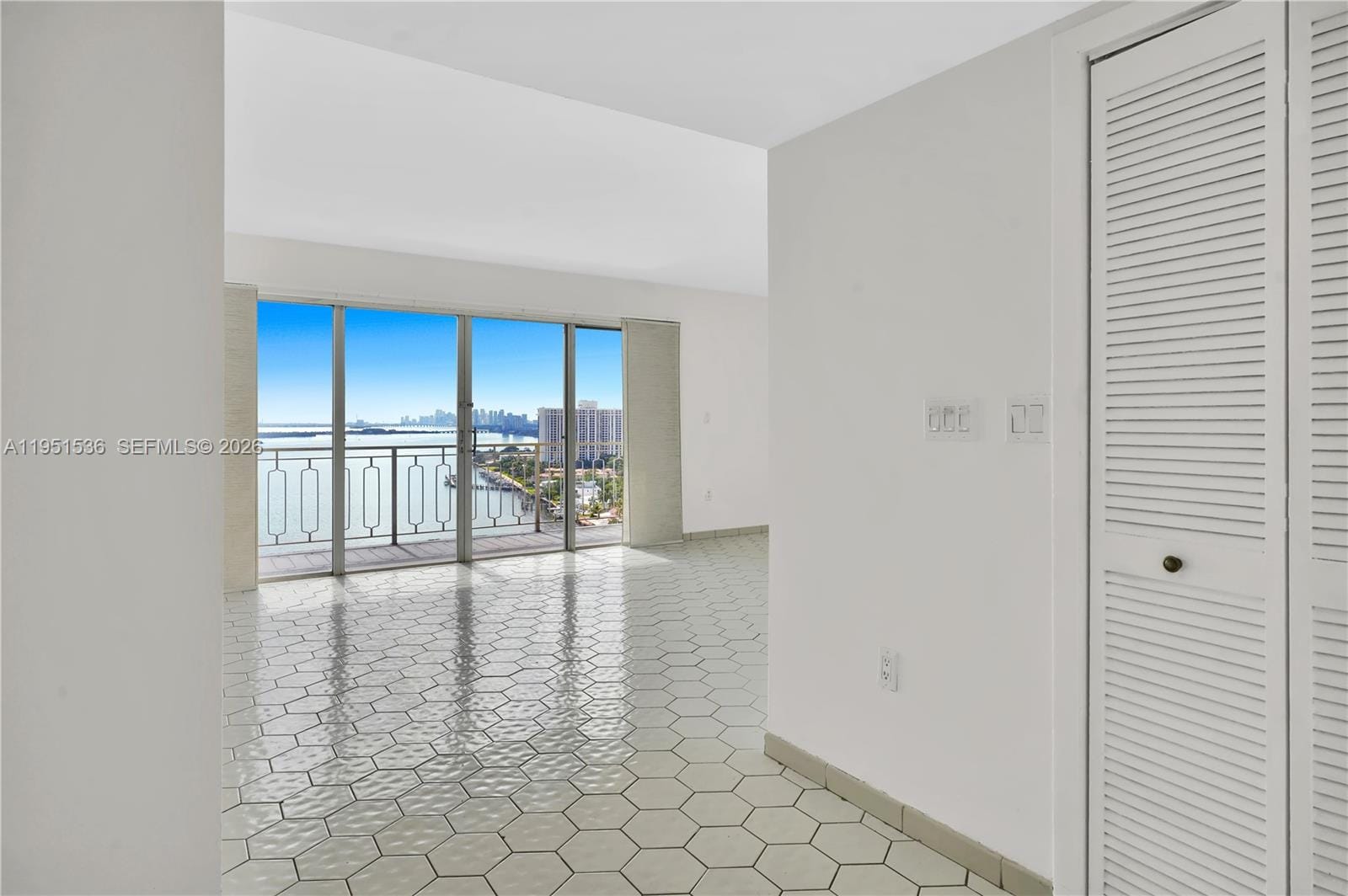 11111 Biscayne Boulevard 21C — photo 4