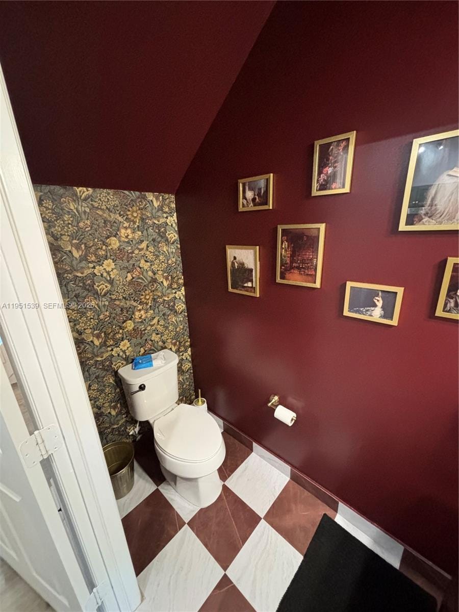 2819 SE 1st Drive 8 — photo 7