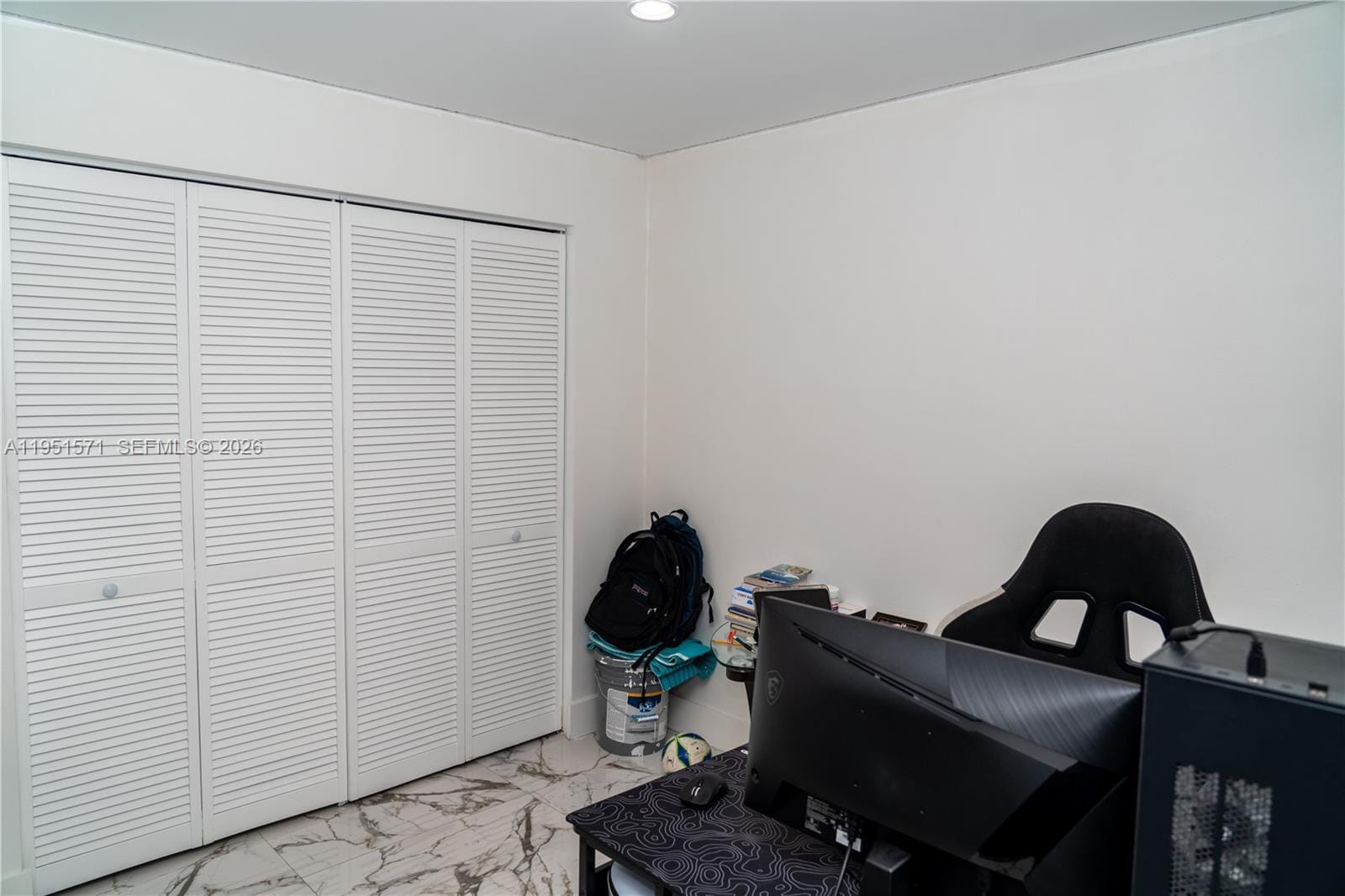 854 NW 87th Avenue 405, Miami, FL 33172 photo 15