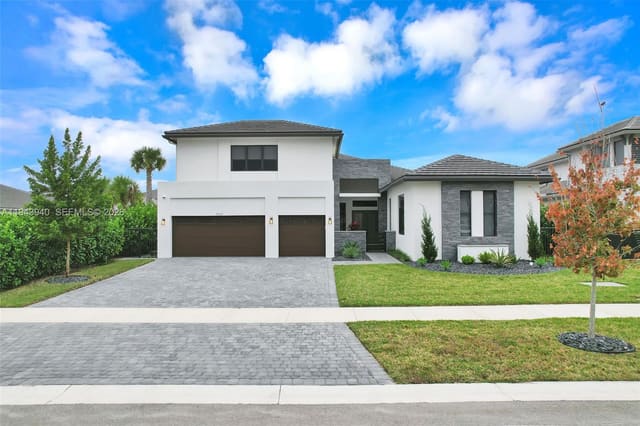 5765 SW 104th Terrace, sold in Kingfisher Reserve, Cooper City, FL