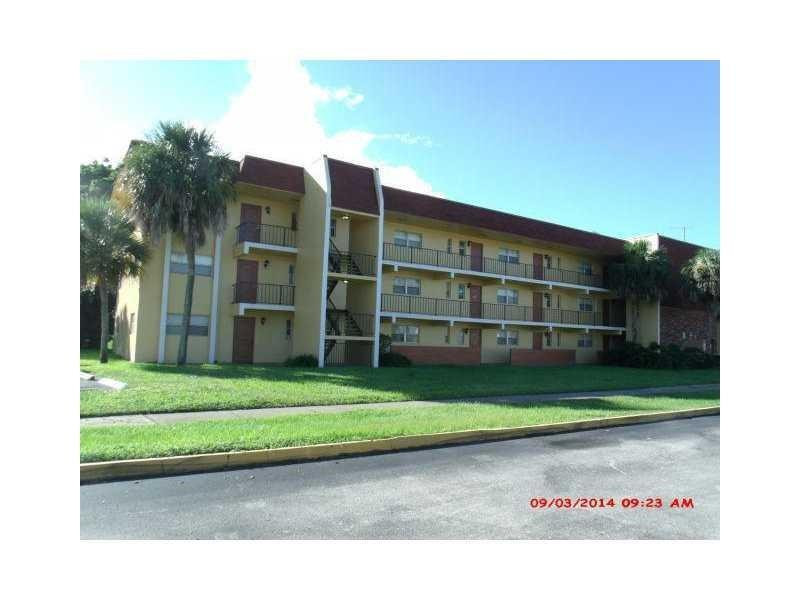 8000 Fairview Drive 205, Tamarac, FL 33321, Tamarac