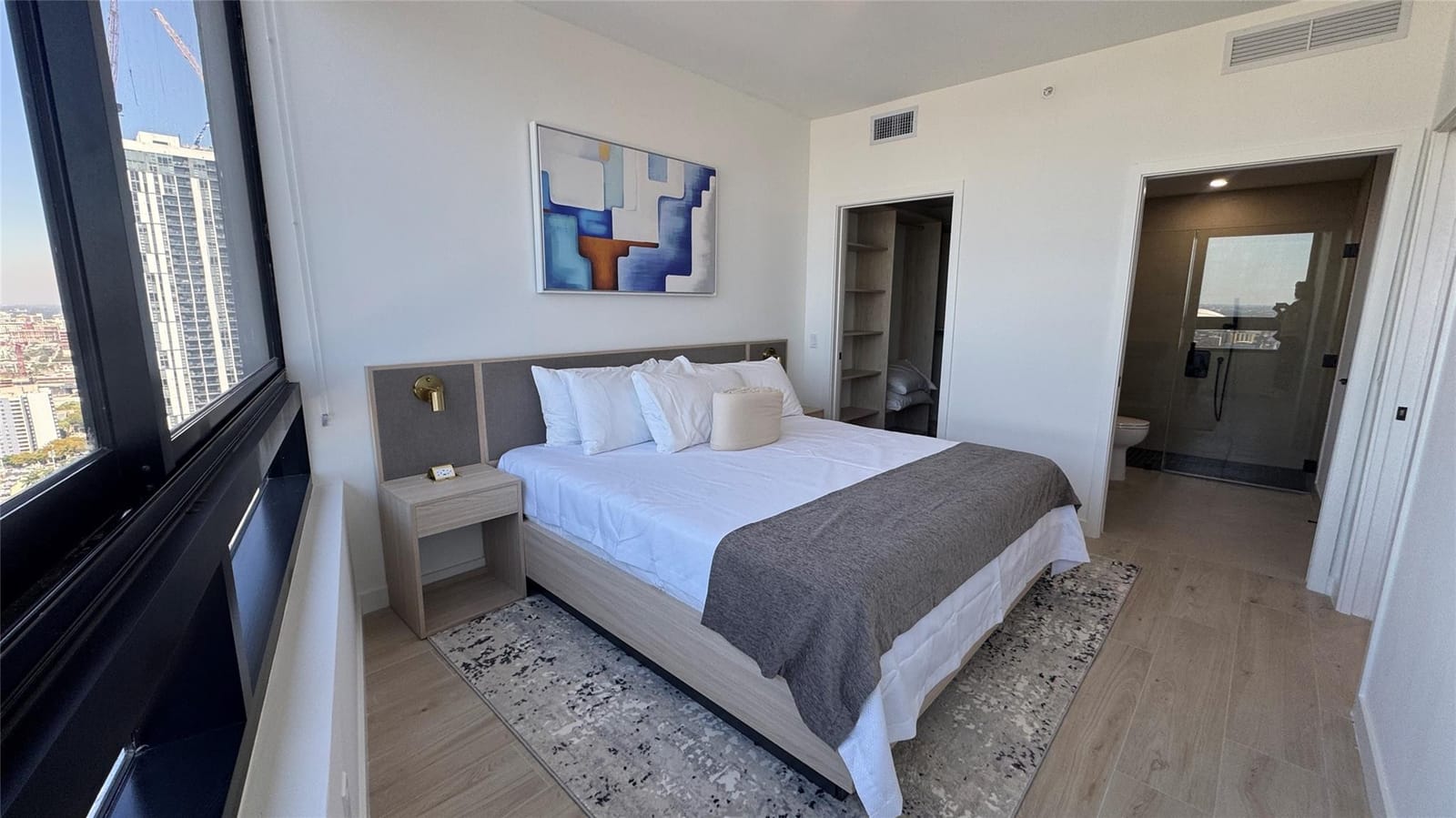 225 N Miami Avenue 3604 — photo 11