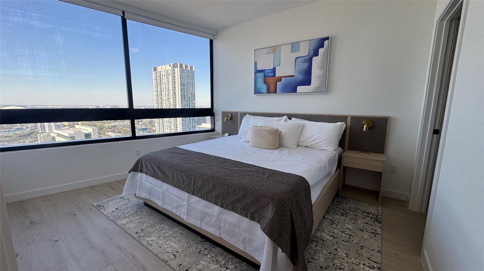 225 N Miami Avenue 3604 — photo 10