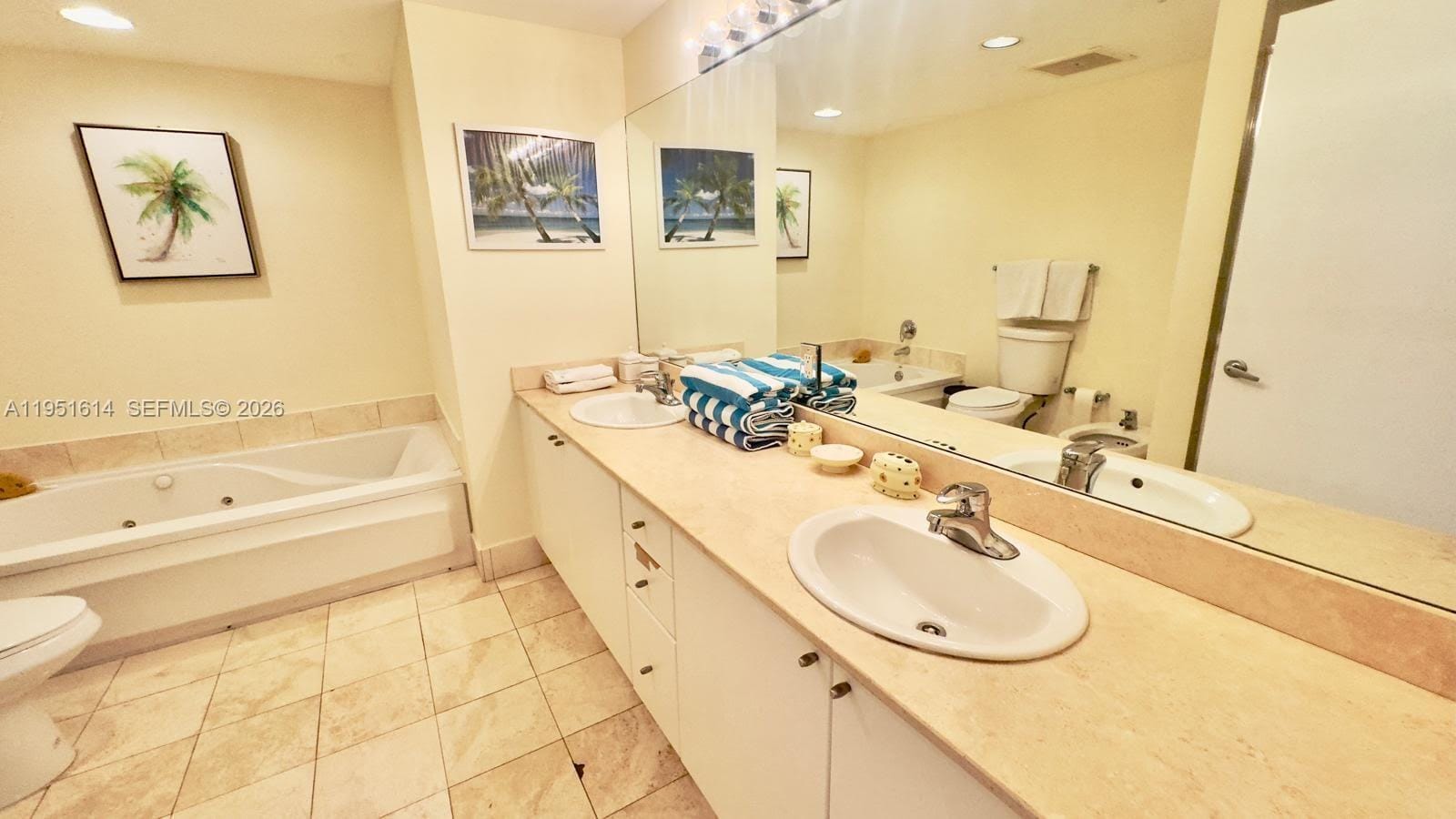17375 Collins Avenue 1003, Sunny Isles Beach, FL 33160 photo 29
