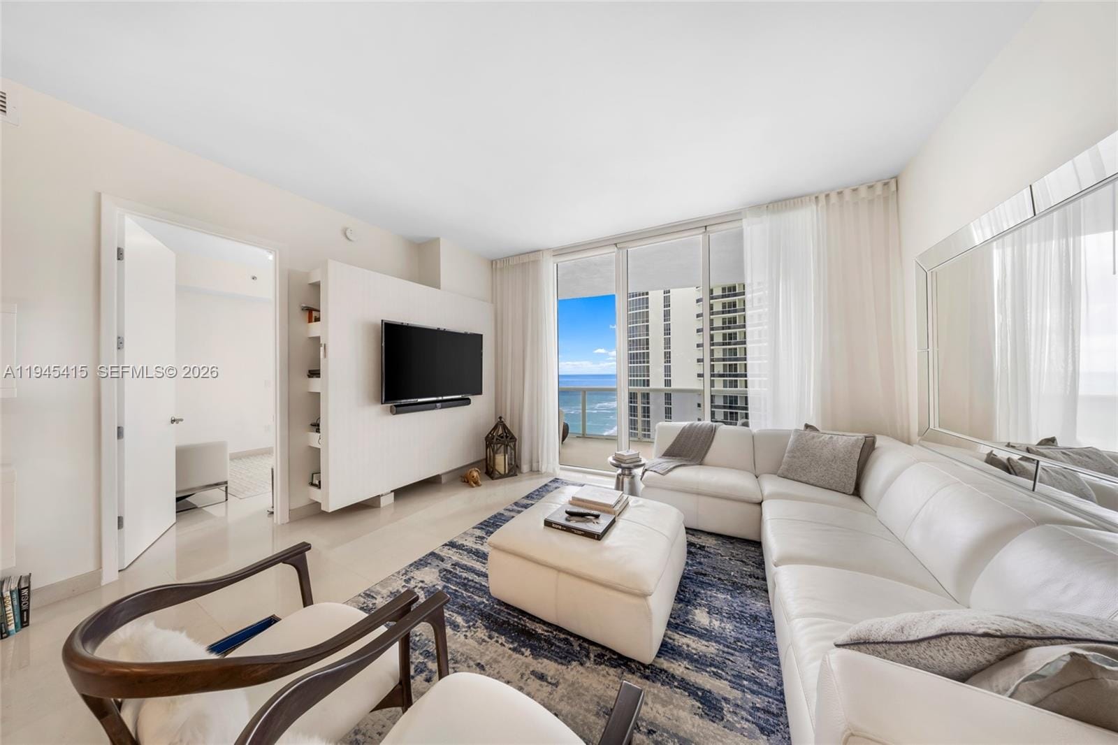 16001 Collins Avenue 1502, Sunny Isles Beach, FL 33160 photo 2