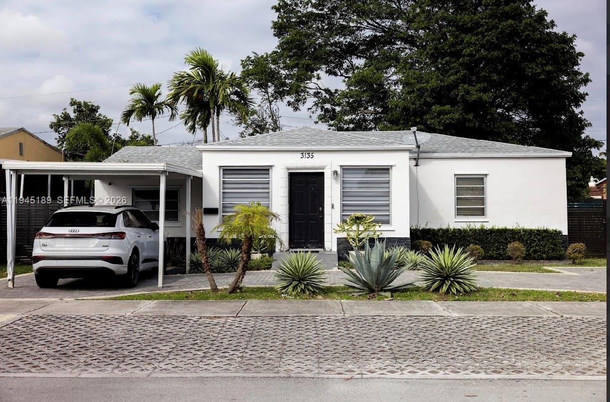 3135 NW 18th Street, Miami, FL 33125, Miami