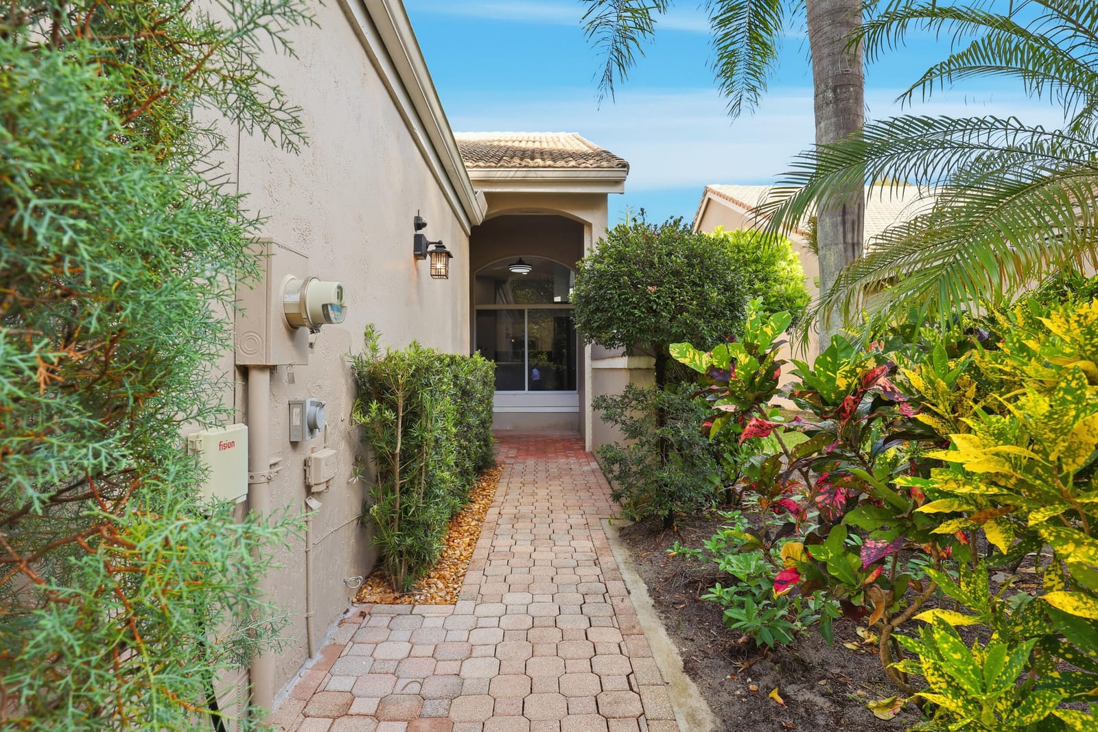 5405 Monterey Circle G, Delray Beach, FL 33484 photo 2