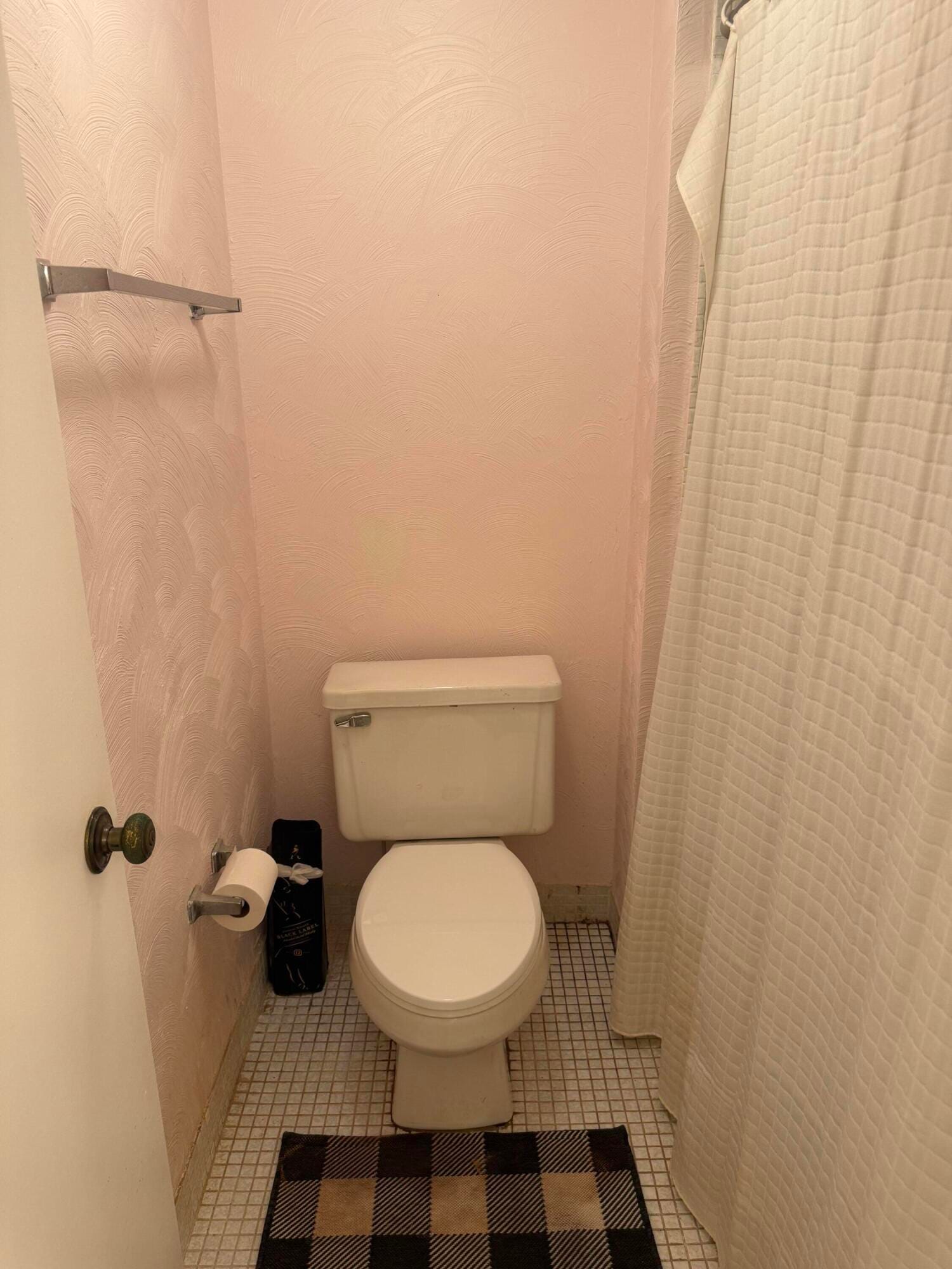 399 Lakeview Drive 202, Weston, FL 33326 photo 5