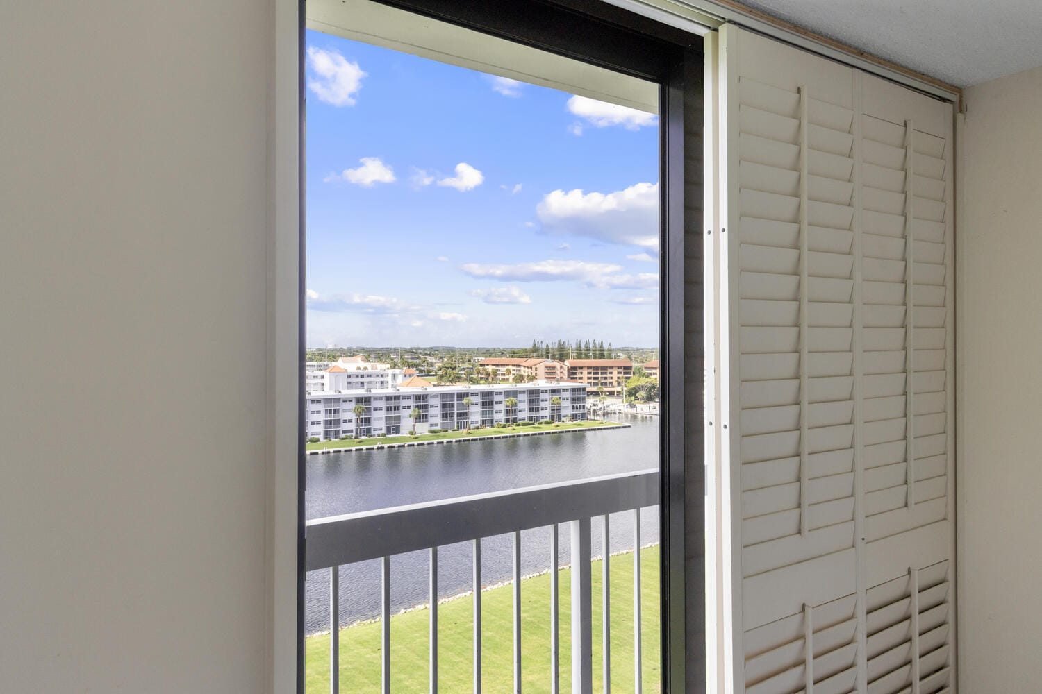 123 Lakeshore Drive 943, North Palm Beach, FL 33408 photo 14
