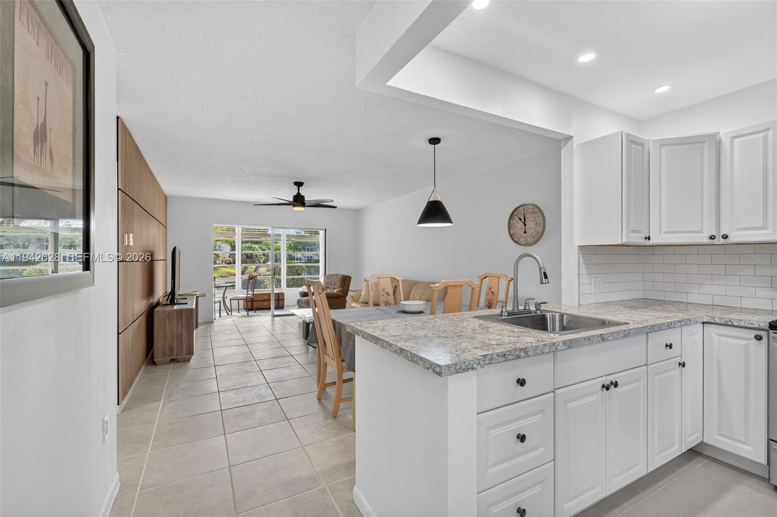 5000 NW 36th Street 410, Lauderdale Lakes, FL 33319, Lauderdale Lakes