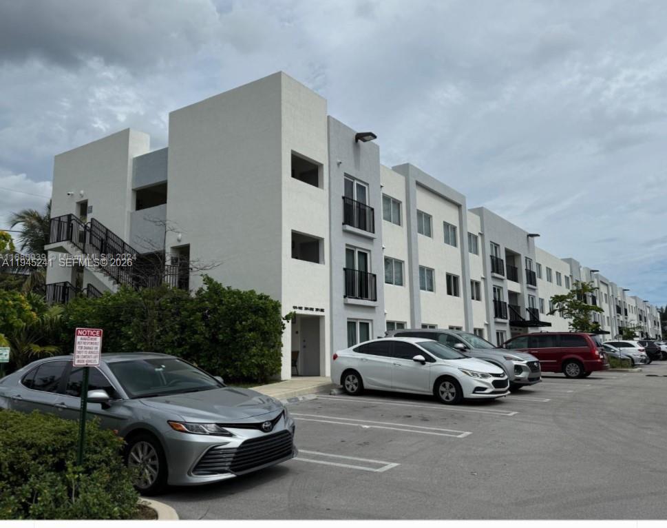 14752 NE 6th Avenue 107, Miami, FL 33161, Miami