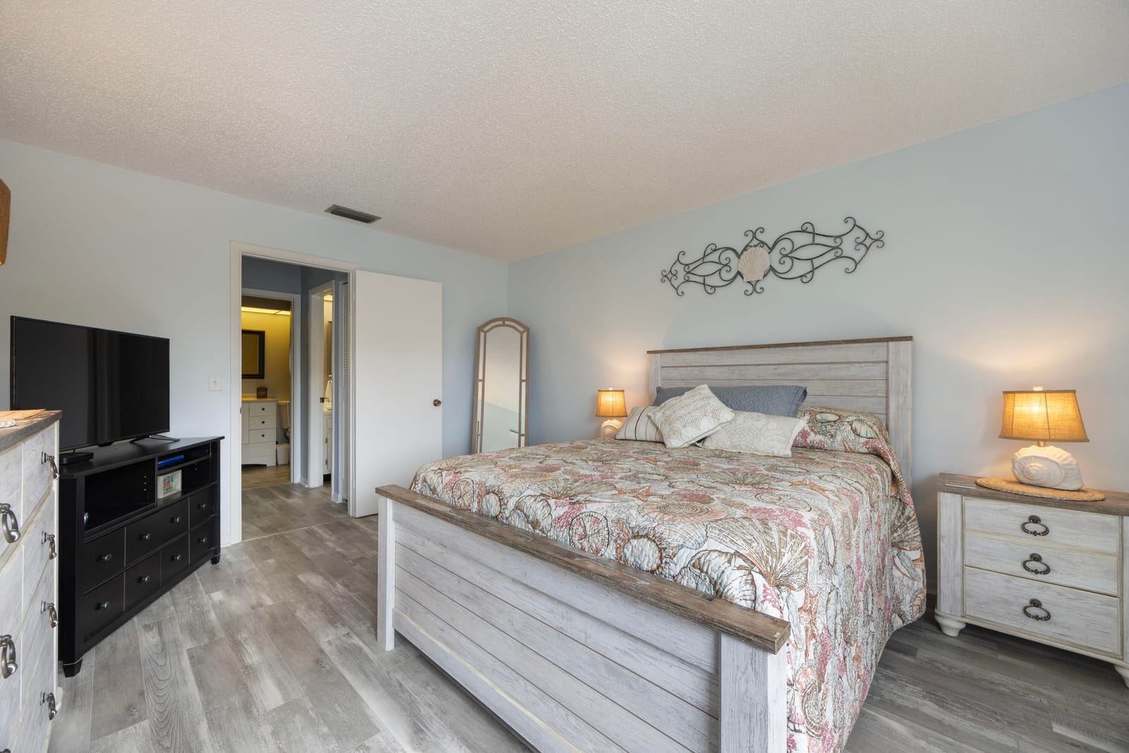 5861 La Paseos Drive D-2, Greenacres, FL 33463 photo 8