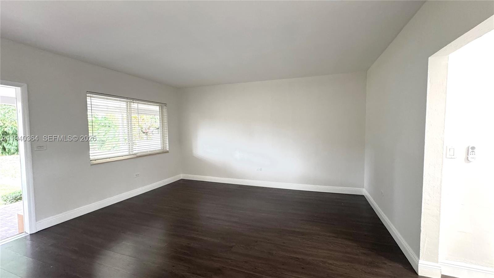 11105 NE 9th Avenue — photo 11