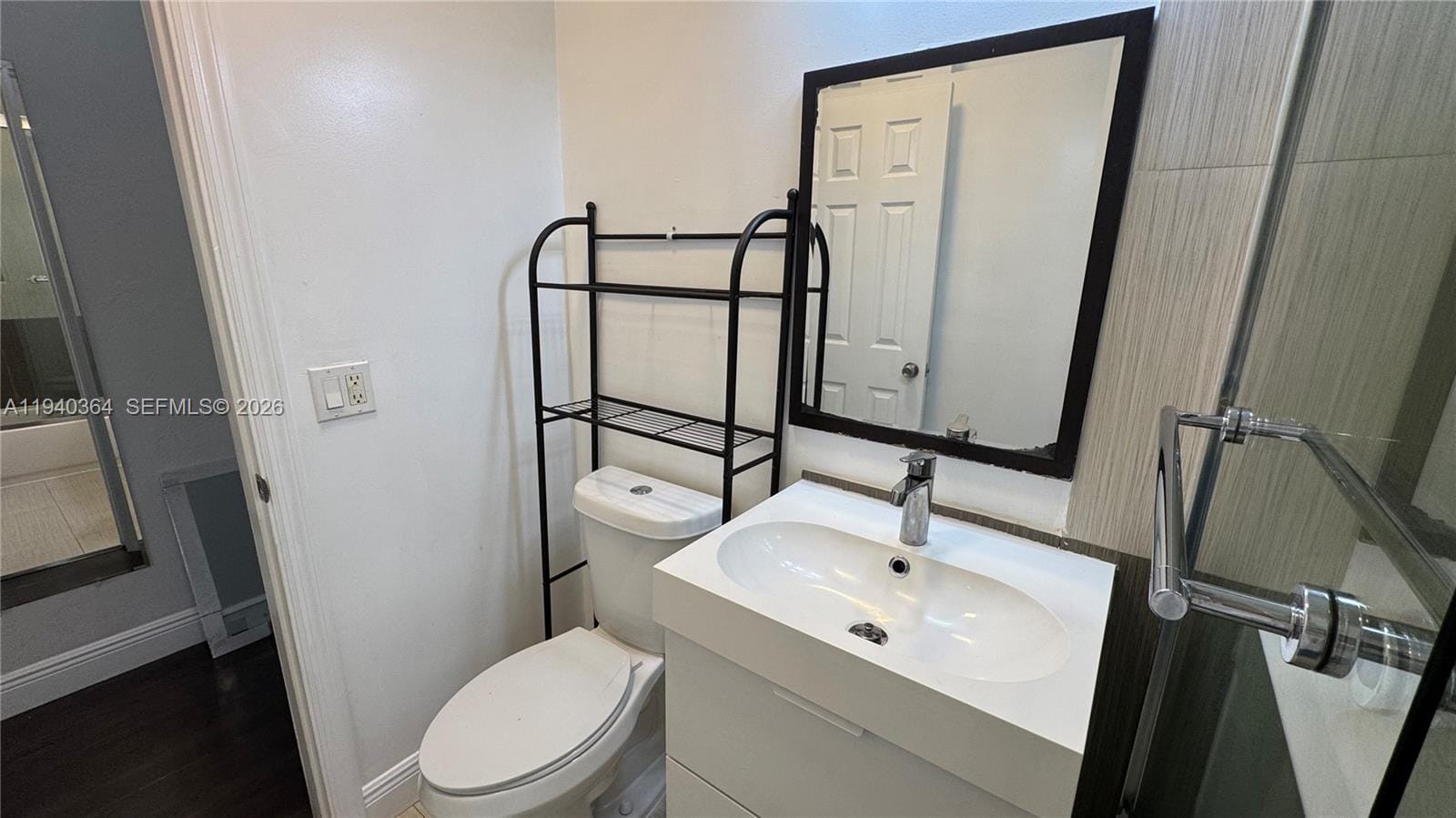 11105 NE 9th Avenue, Biscayne Park, FL 33161 photo 18