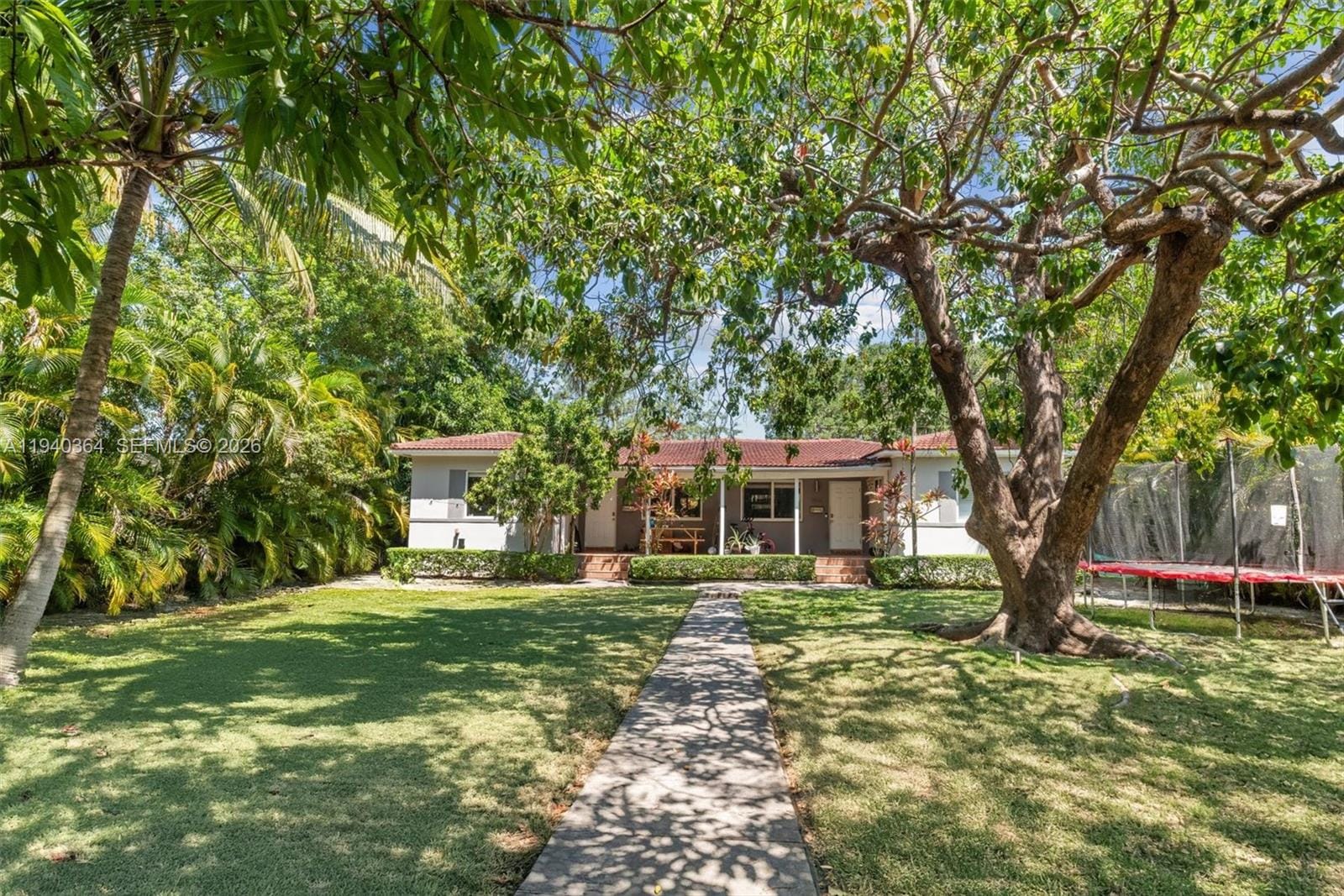 11105 NE 9th Avenue — photo 3