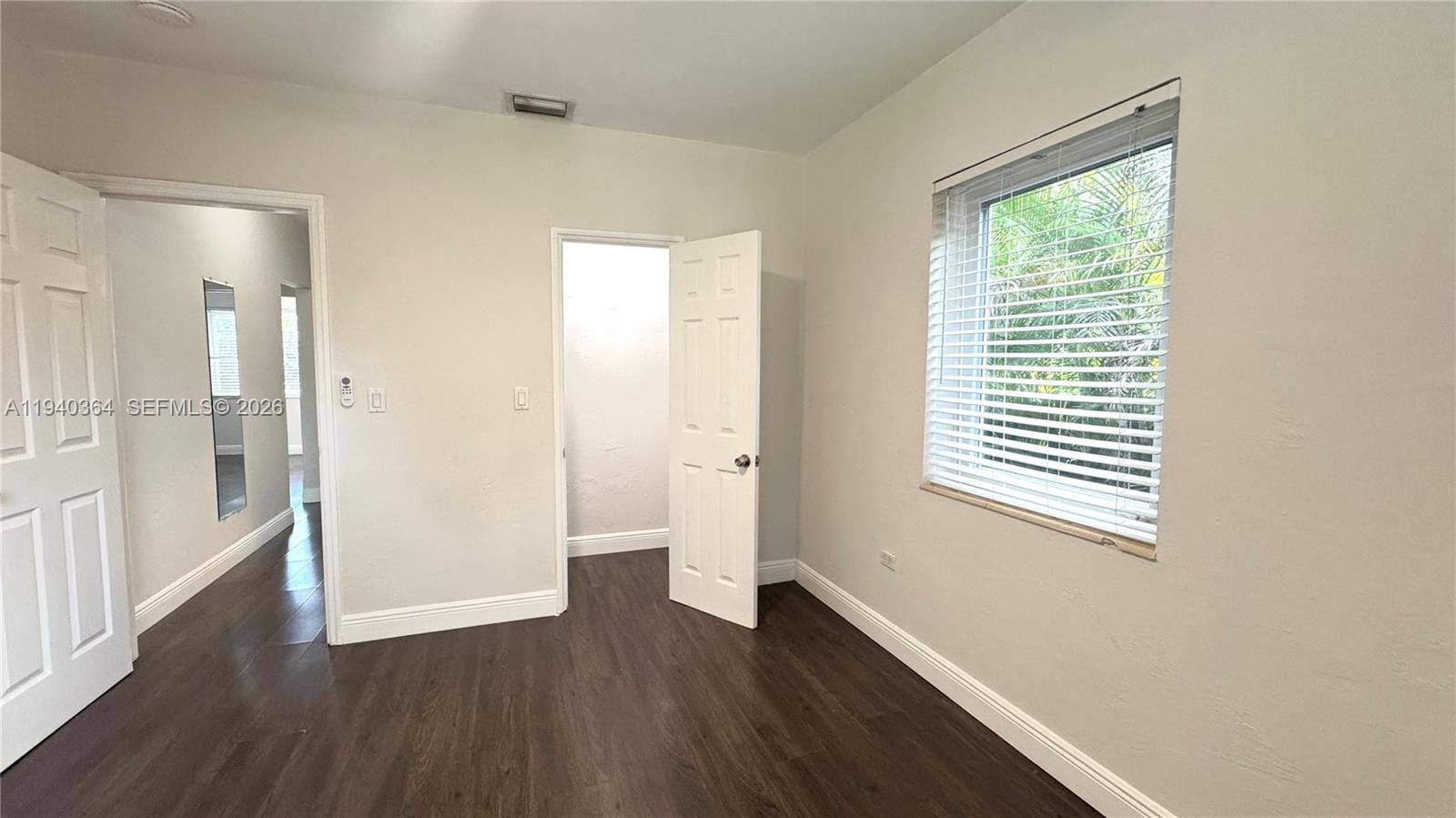 11105 NE 9th Avenue, Biscayne Park, FL 33161 photo 23