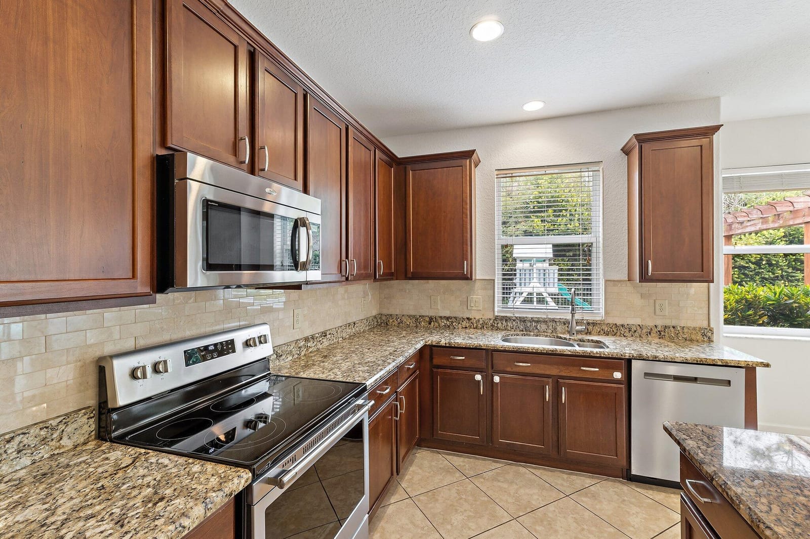 5903 SE Crooked Oak Avenue, Hobe Sound, FL 33455 photo 13