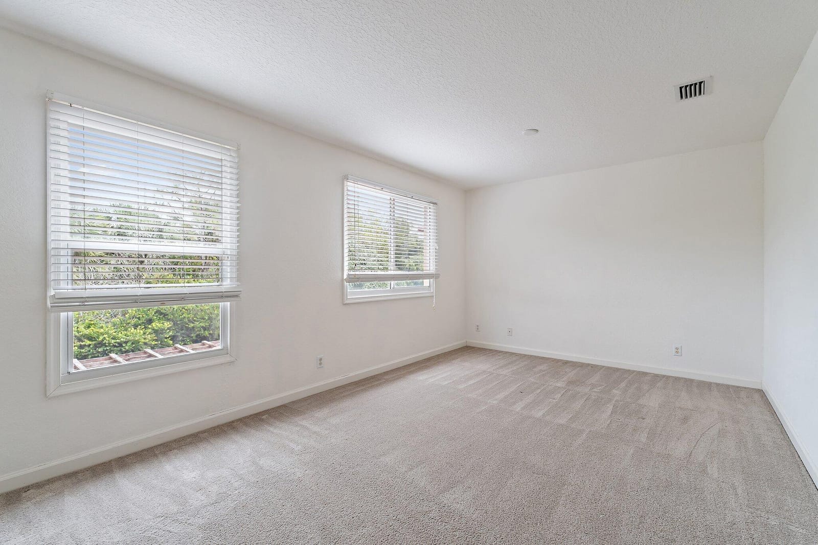 5903 SE Crooked Oak Avenue, Hobe Sound, FL 33455 photo 30