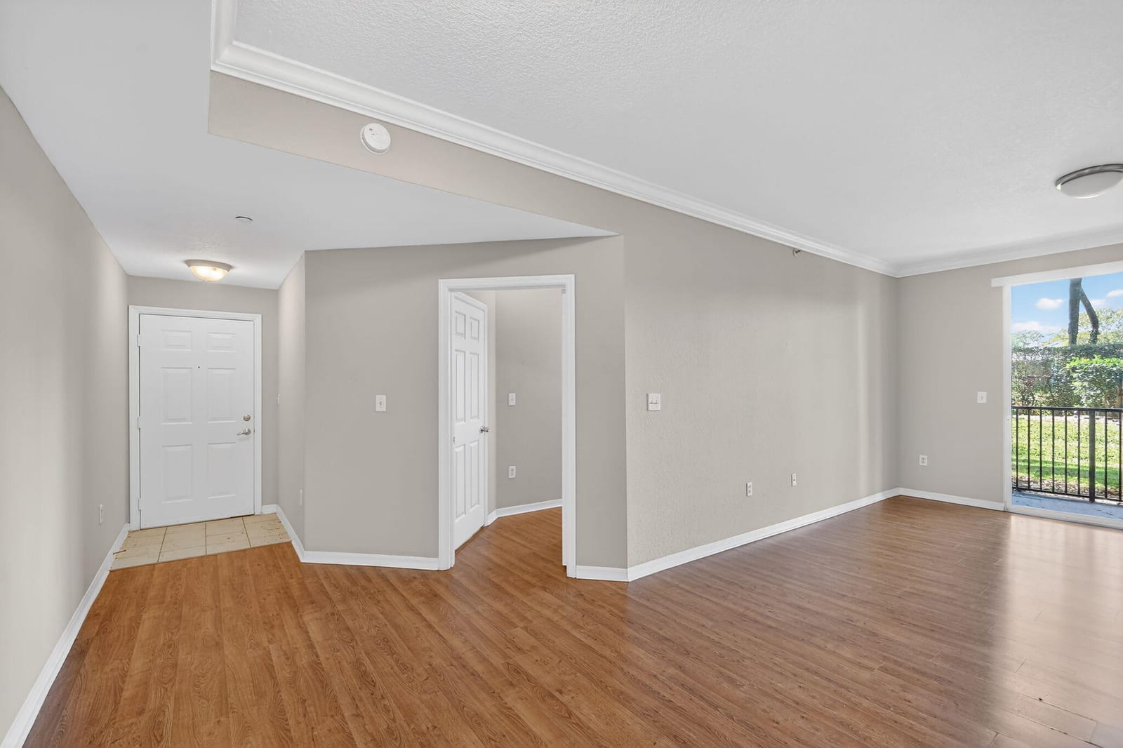 15085 Michelangelo Boulevard 104, Delray Beach, FL 33446 photo 3
