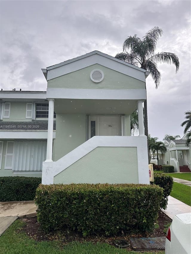 2526 SE 20th Place 207B, Homestead, FL 33035
