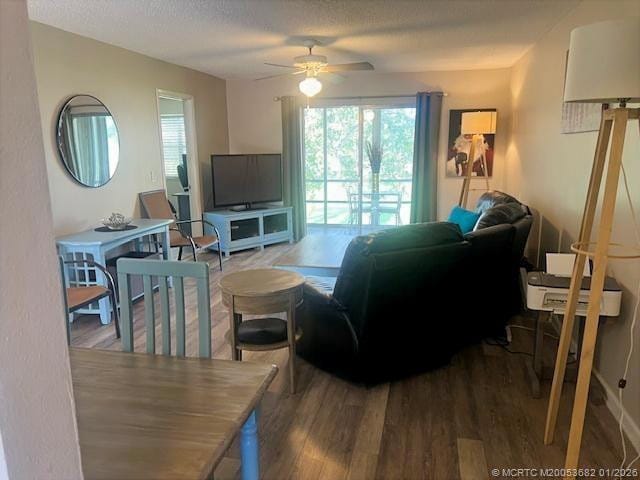 1943 SW Palm City Road 22F — photo 6