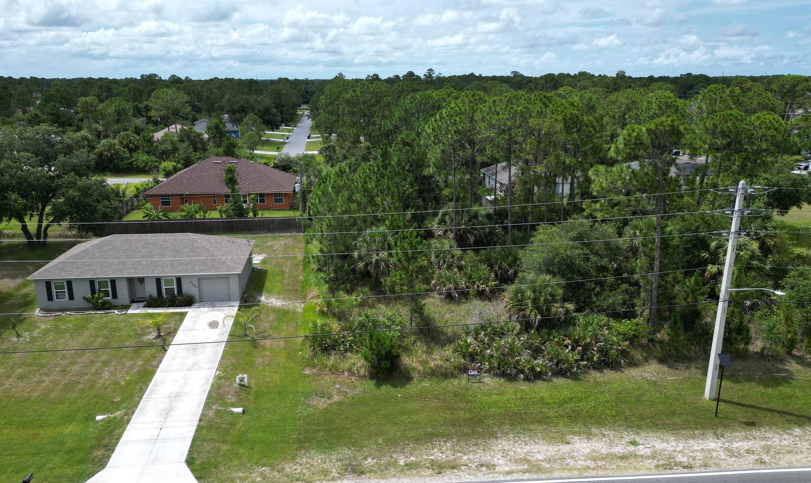 2470 San Filippo Drive SE — photo 3