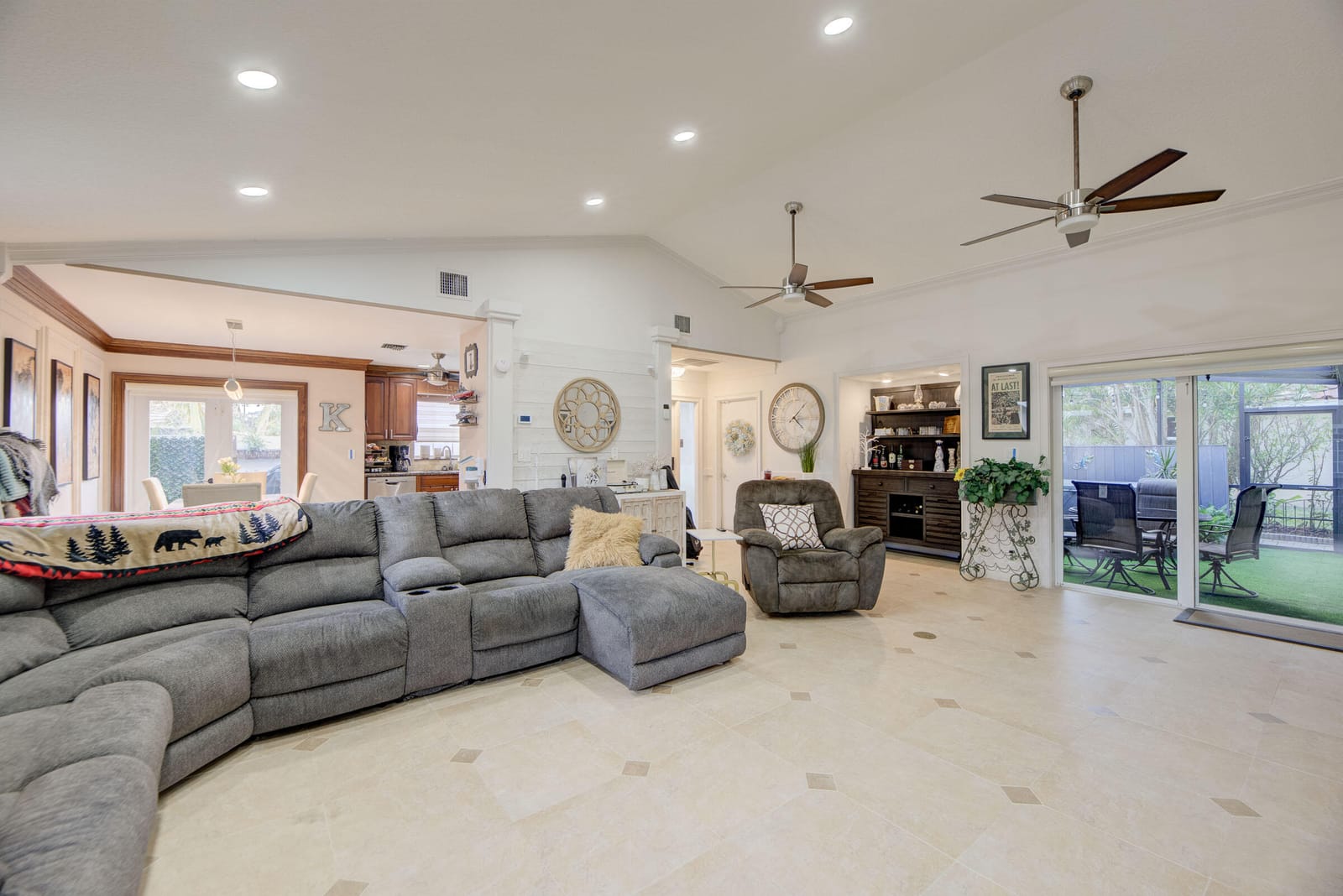 1666 NW 106th Terrace — photo 9