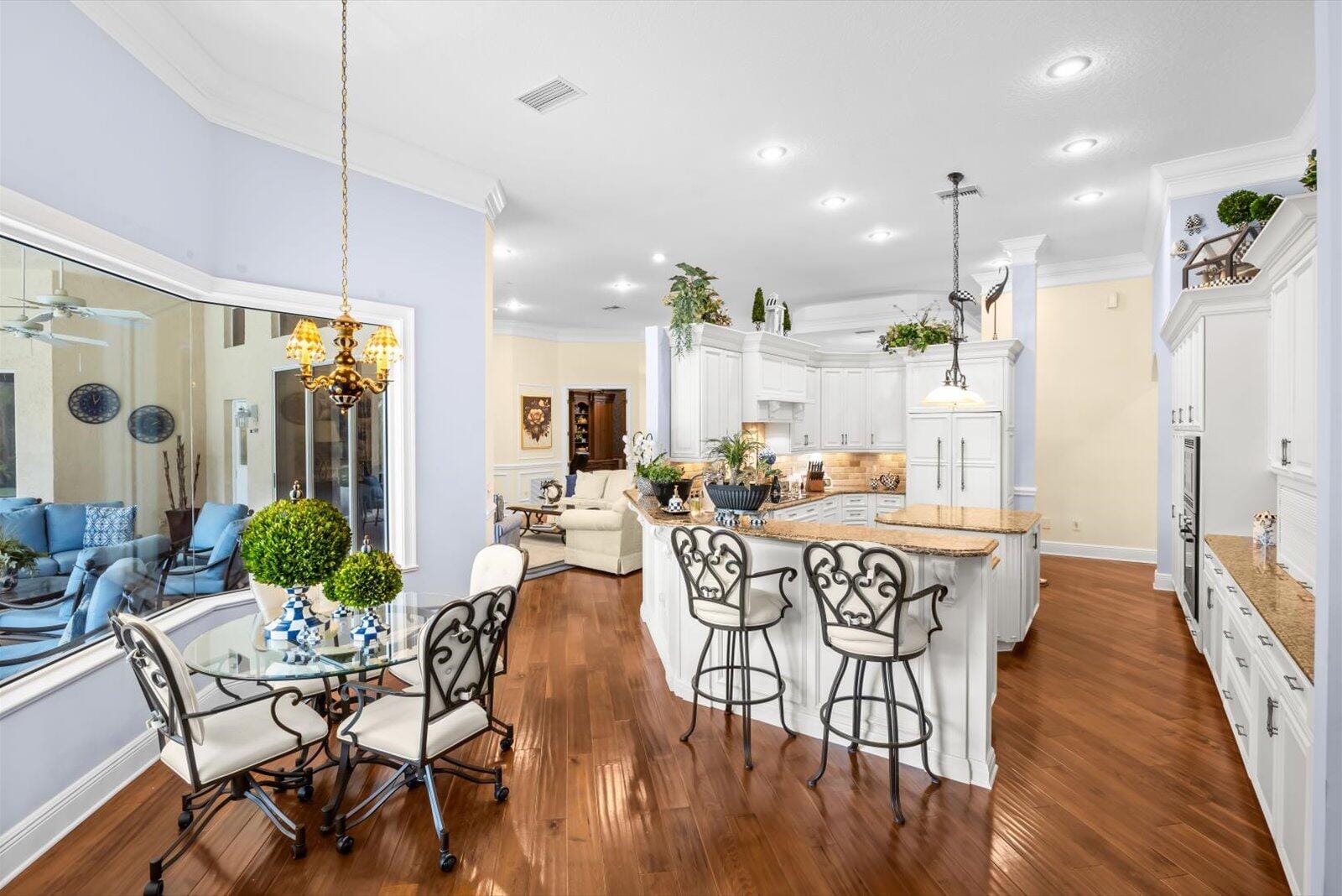 8007 Plantation Lakes Drive — photo 12