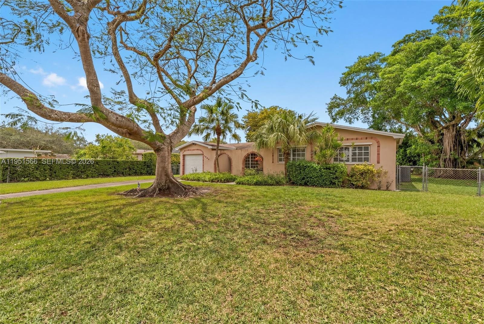 9925 SW 97th Place — photo 3