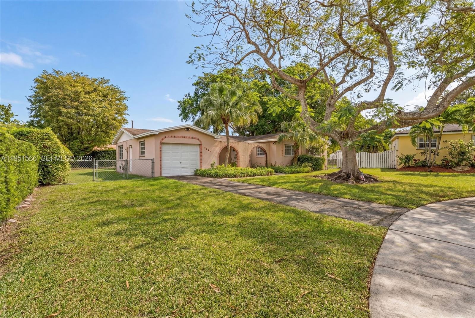 9925 SW 97th Place — photo 4