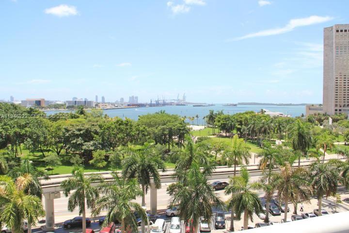 50 Biscayne Boulevard 705, Miami, FL 33132, Miami
