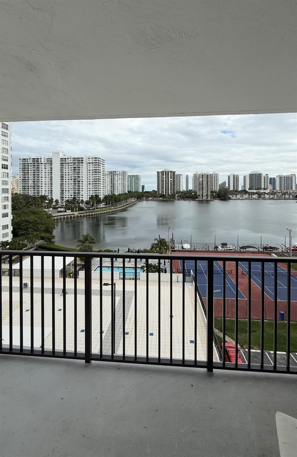 2750 NE 183rd Street 709, Aventura, FL 33160, Aventura