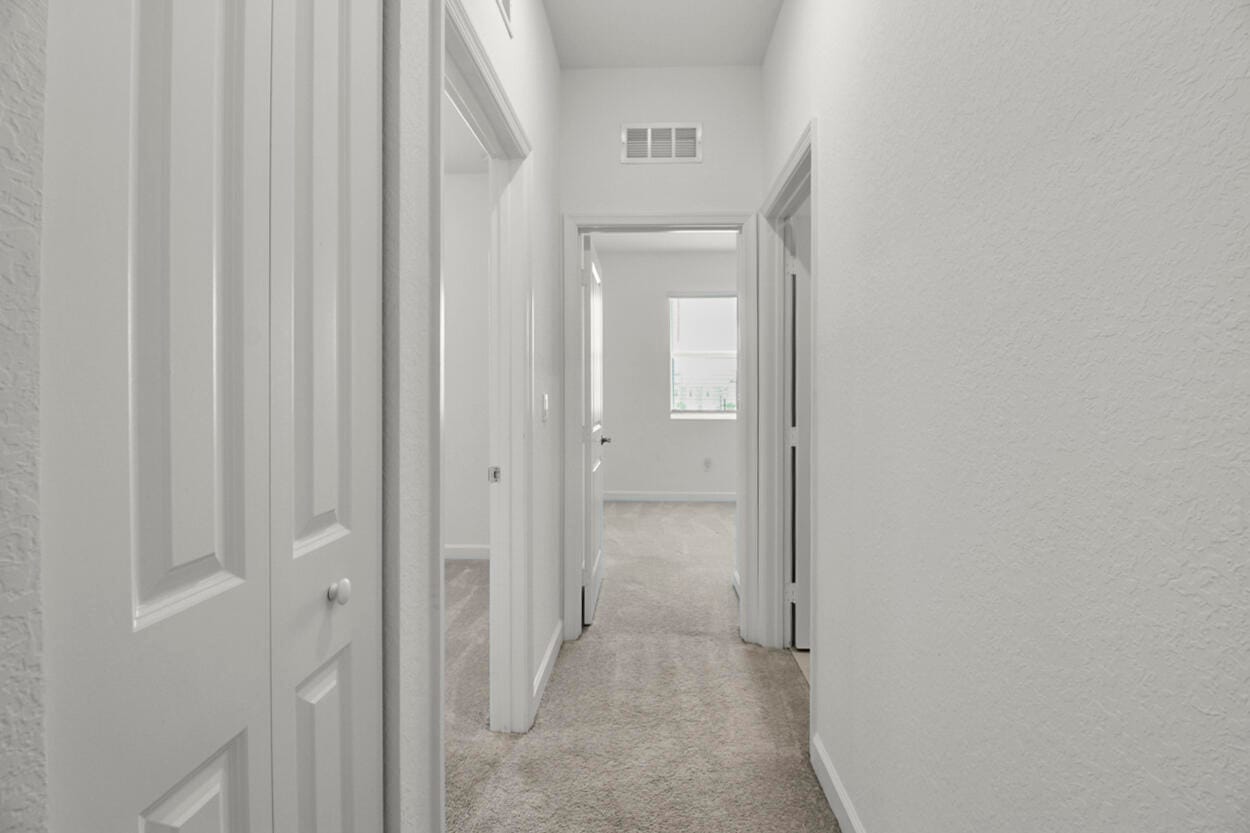 640 SE Lake Falls Street — photo 10