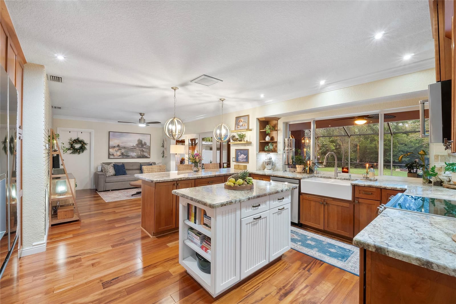 1140 E Tropical Way — photo 11
