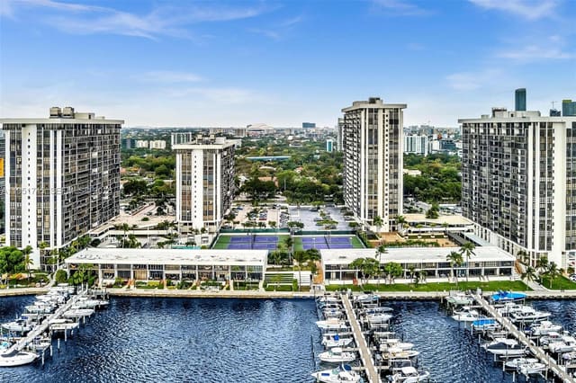 1865 Brickell Avenue A105, Brickell Place, Miami, FL