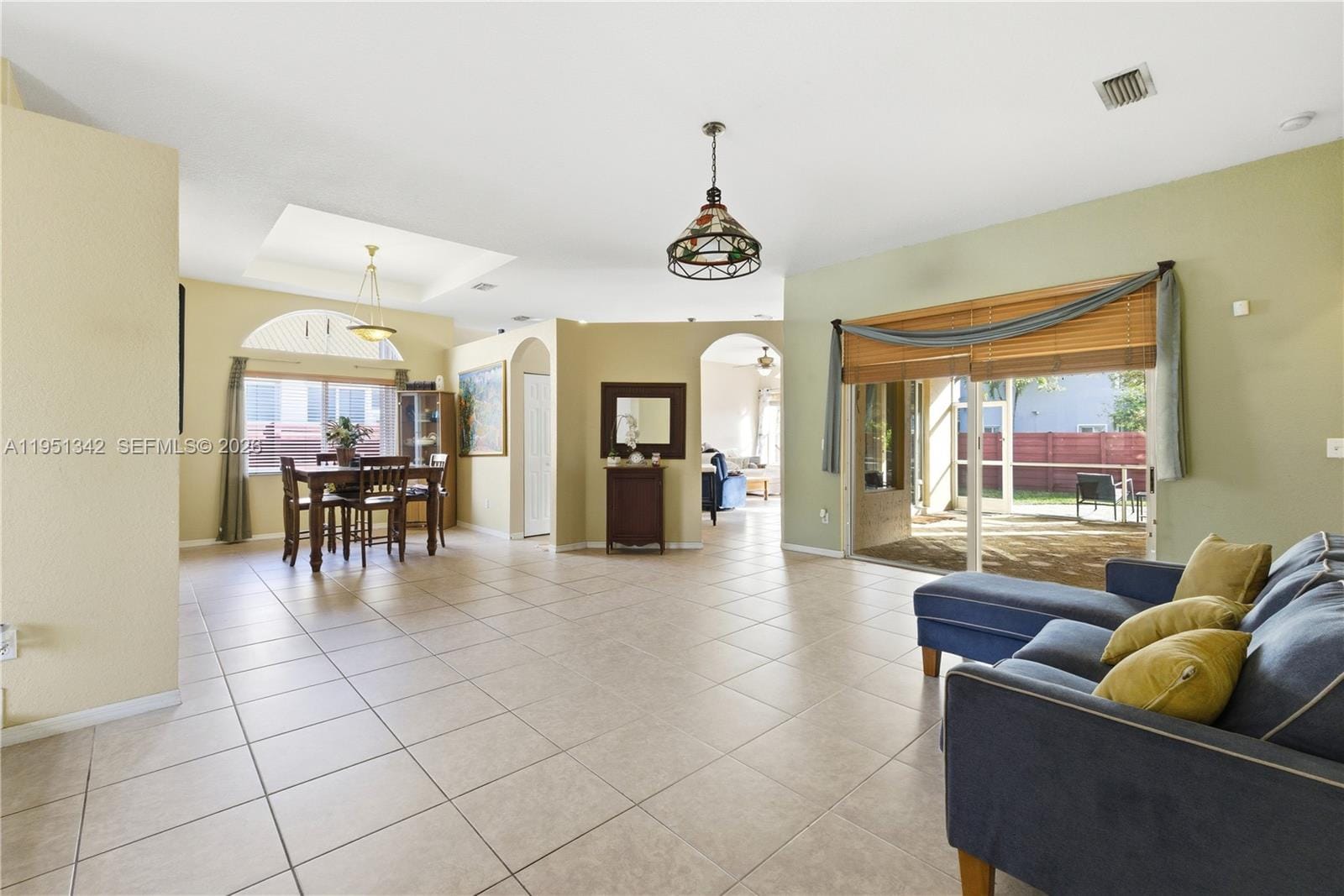 2243 SE 14th Circle, Homestead, FL 33035 photo 5
