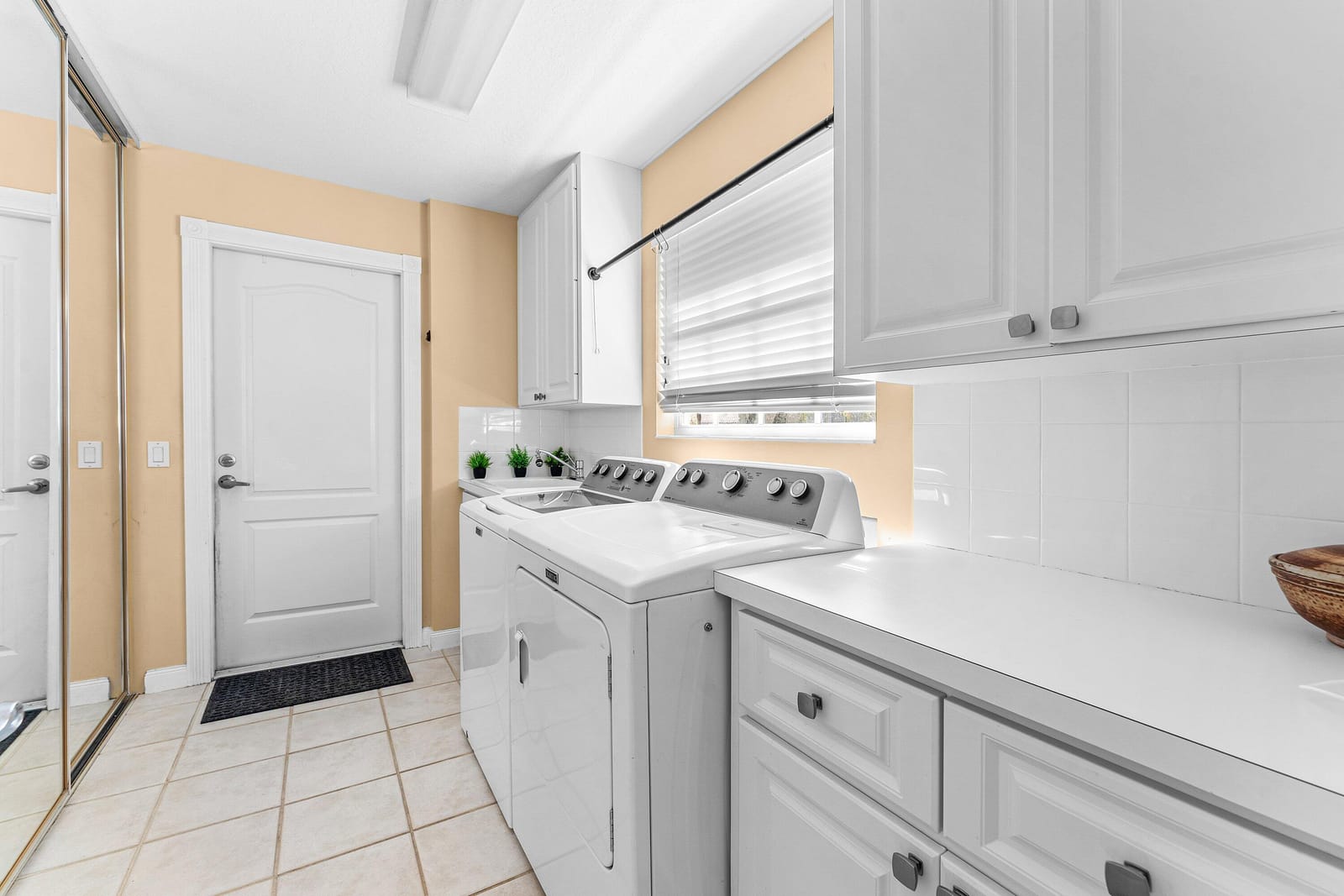2841 Livingston Lane, West Palm Beach, FL 33411 photo 14