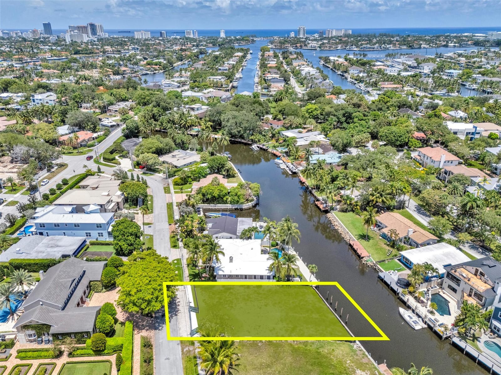 1104 S Rio Vista Boulevard, Fort Lauderdale, FL 33316 photo 2