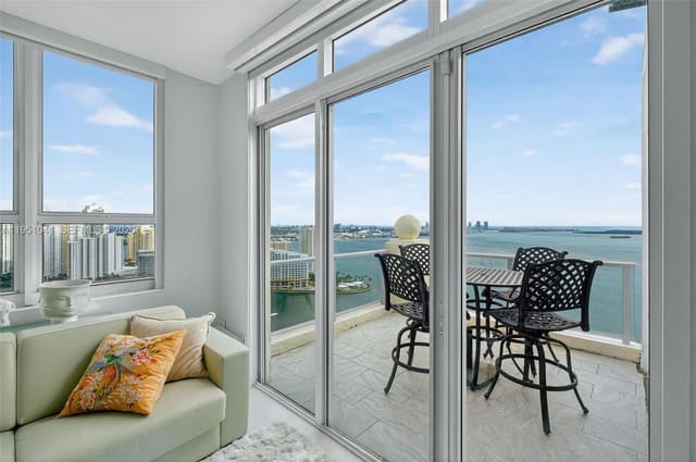 1155 Brickell Bay Drive PH210, Miami, FL 33131