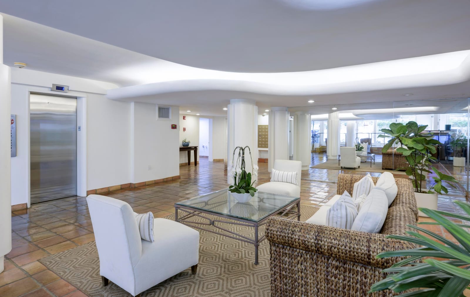170 N Ocean Boulevard 207, Palm Beach, FL 33480 photo 7