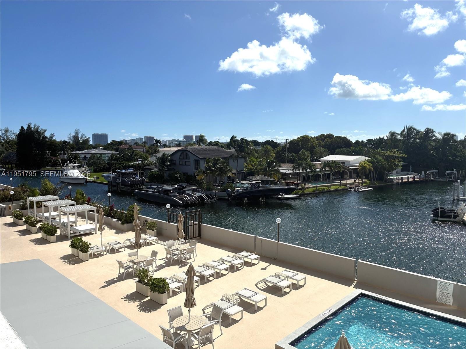 2500 NE 135th Street B805, North Miami, FL 33181 photo 30