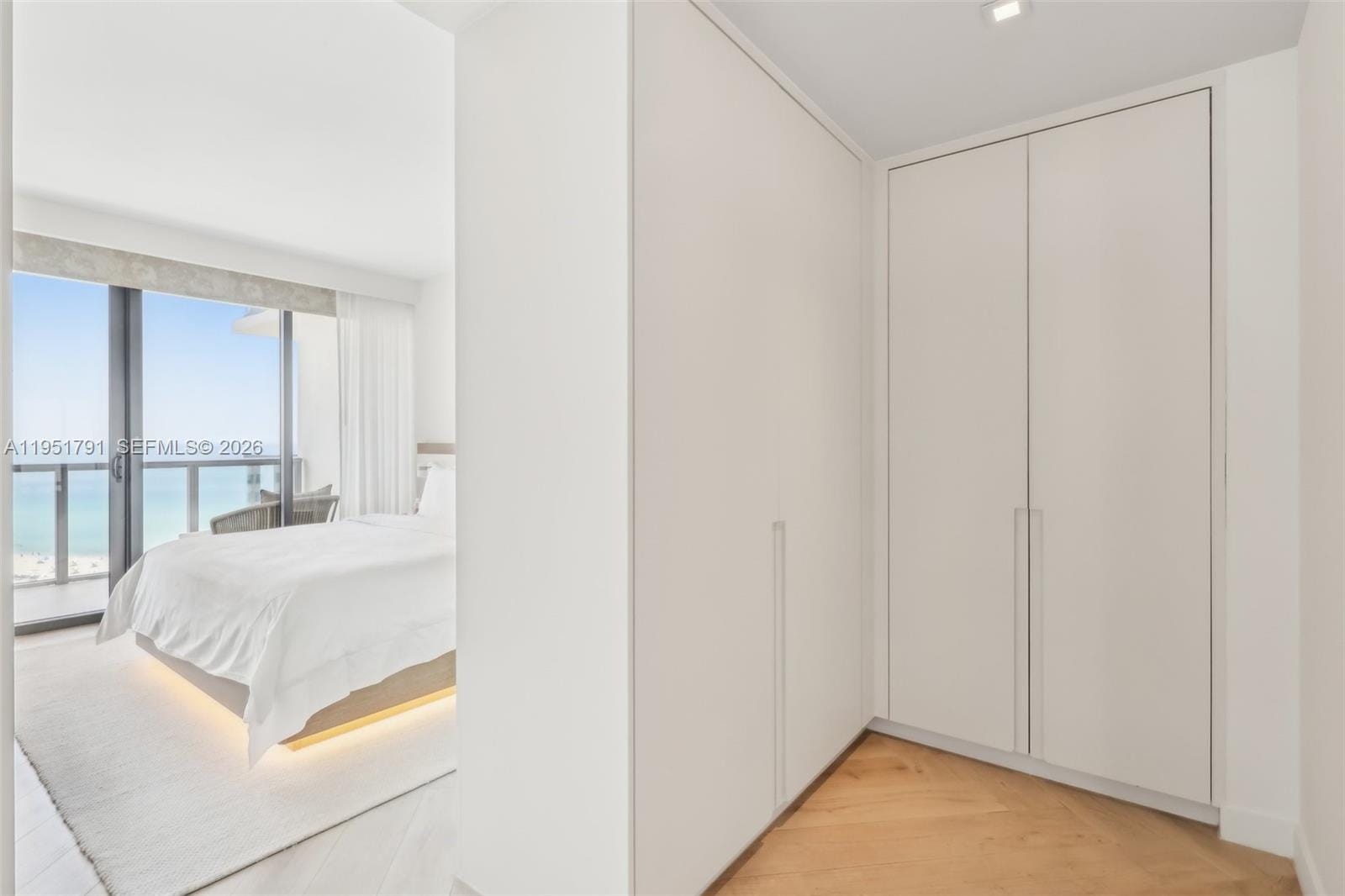 2201 Collins Avenue 1511, Miami Beach, FL 33139 photo 17